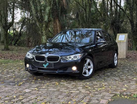 BMW 320i 2.0 16V TURBO ACTIVE FLEX 4P AUTOMÁTICO BMW 320i 2.0 16V TURBO ACTIVE FLEX 4P AUTOMÁTICO